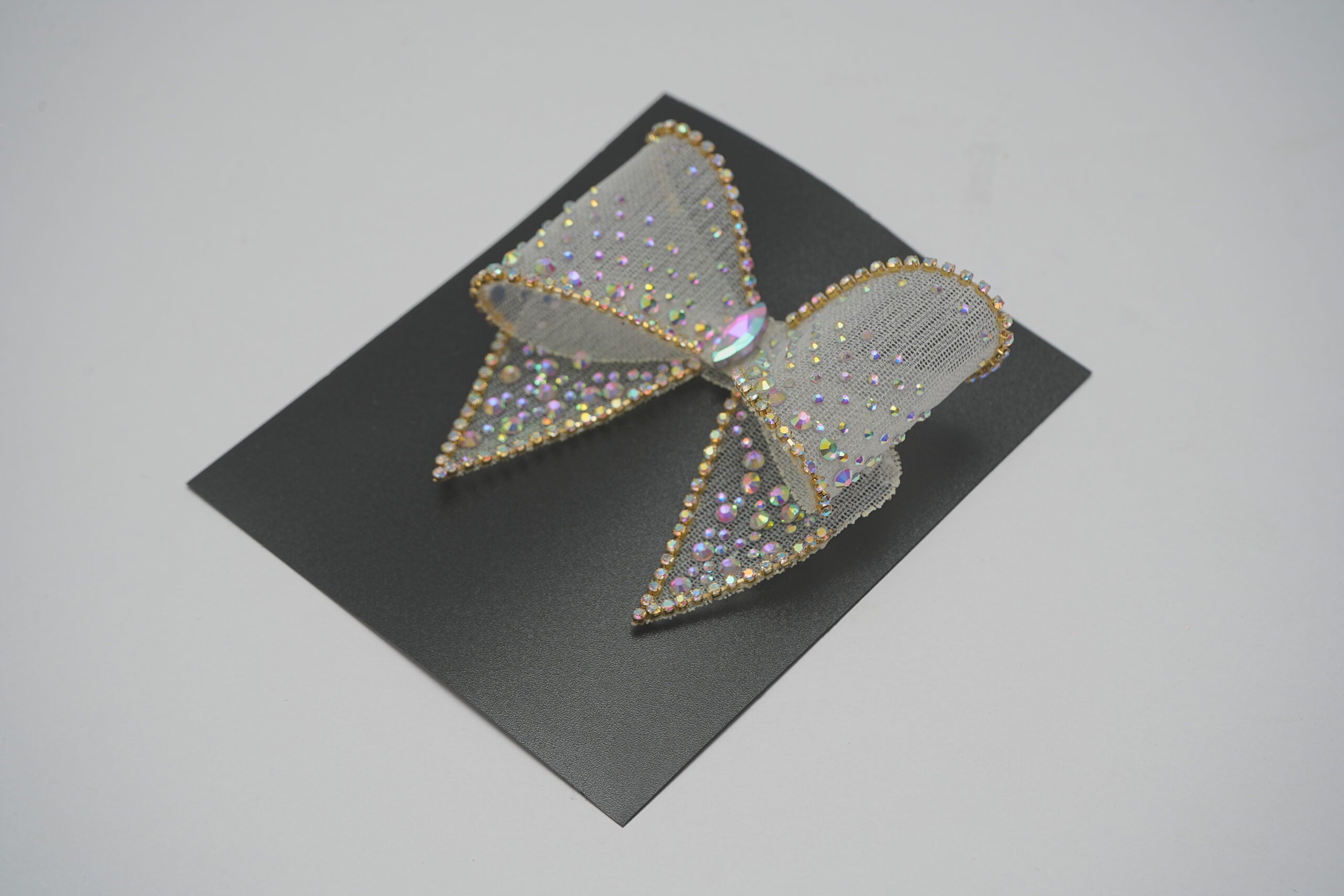 hair bow â€“ grey silver