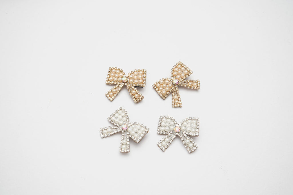 mini pearl bow