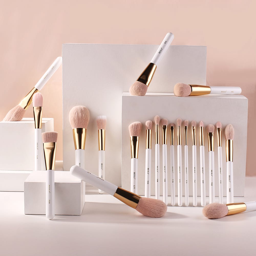BEILI Makeup Brushes 30Pcs Professional Makeup Brush Set Premium Pink Vegan Synthetic Kabuki Foundation Blending Brush Face Powder Blush Concealers Eye Shadows Make Up Brush Set (White/Rose Gold)